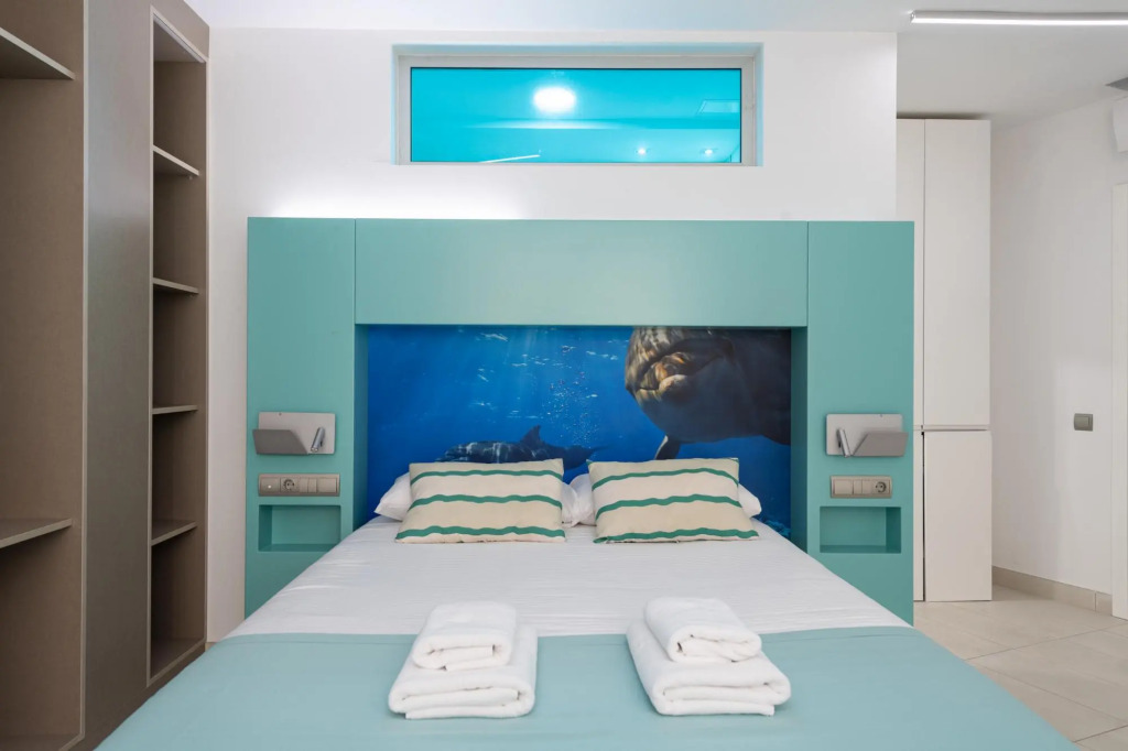 Edison Building 404 By CanariasGetaway