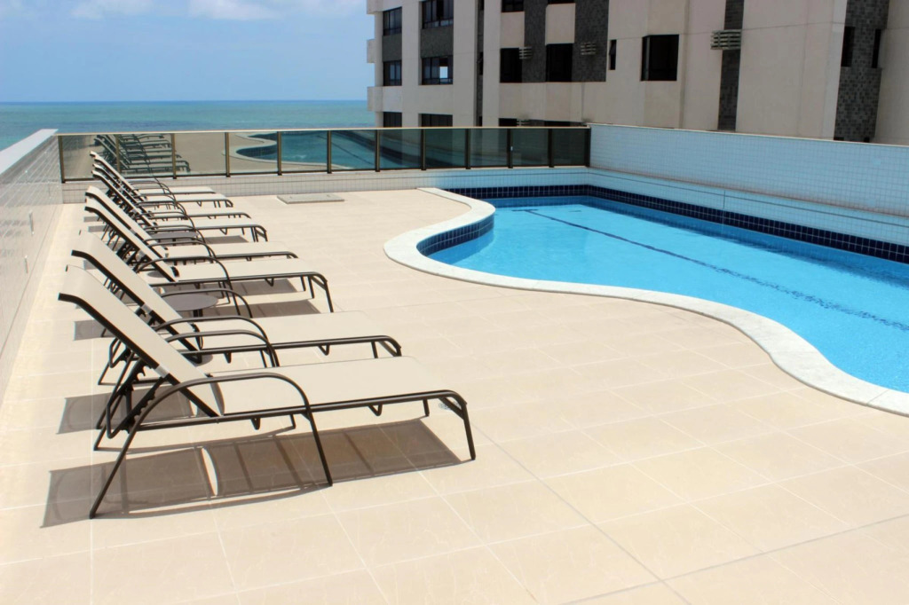 FLAT BEIRA MAR-BEACH CLASS EXECUTIVE-Família