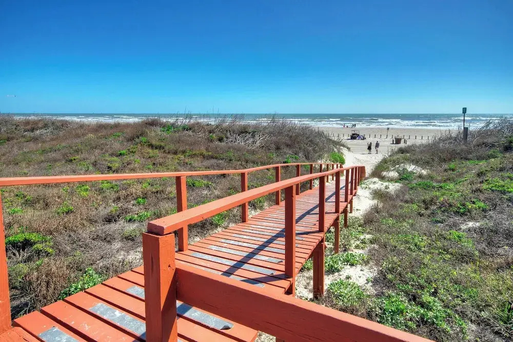 Beachfront Complex w/ 2 Pools, Tennis Gulf Views Rise N Beach by Avantstay