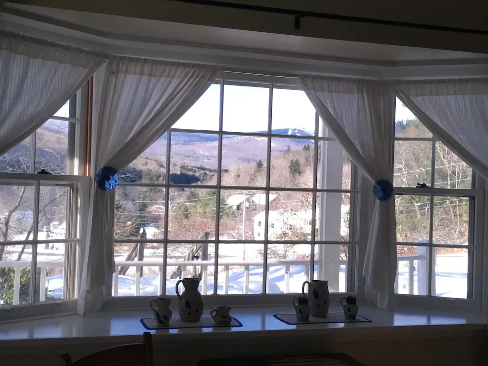 Deerhill Inn