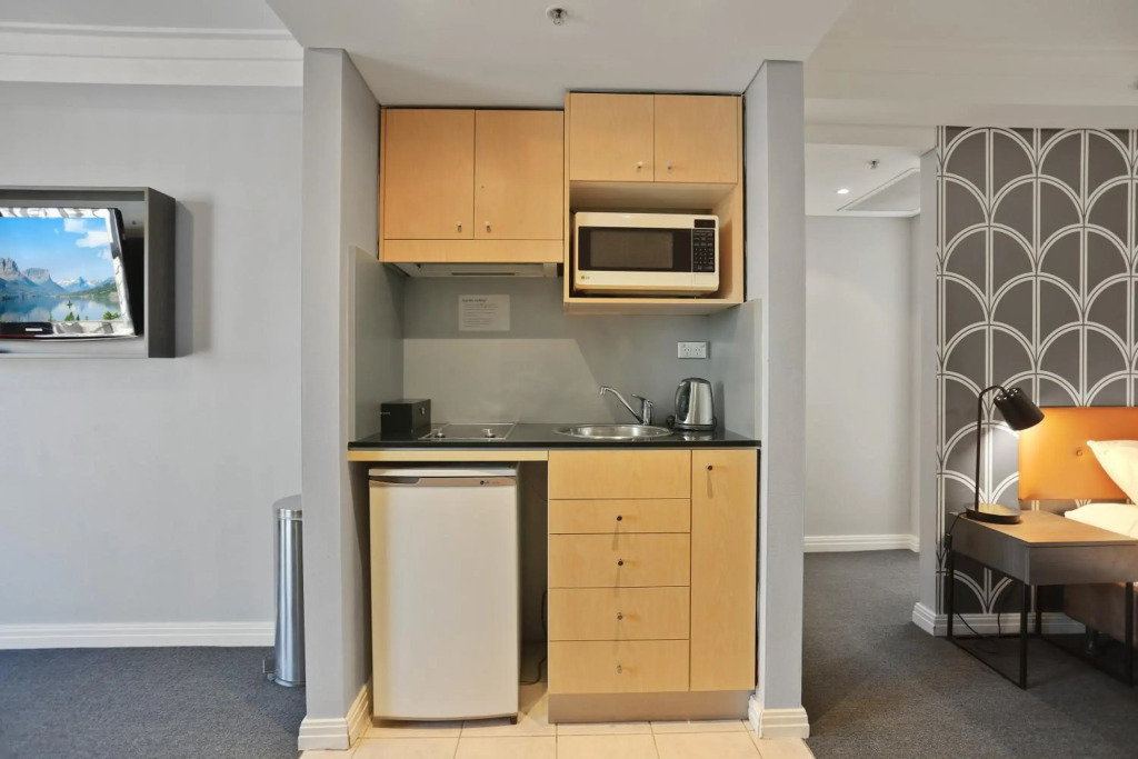 KOZYGURU Sydney CBD Amazing View 2 Bed Family Apartment NHA653-702