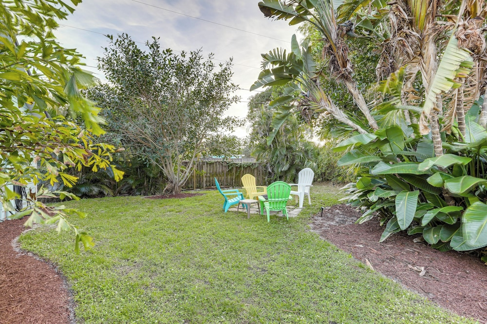 5 Mi to Stuart Beach! Home w/ Pet-friendly Yard