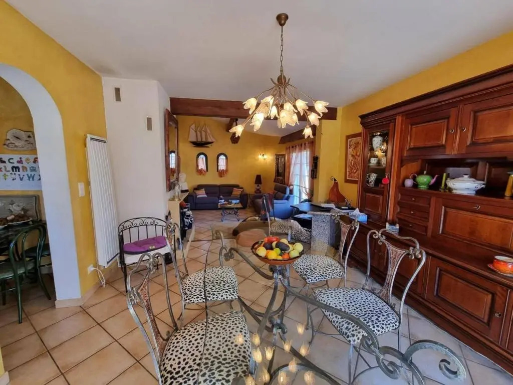Villa spacieuse 3 chambres avec jardin, terrasse et garage à Argelès Village - FR-1-388-185