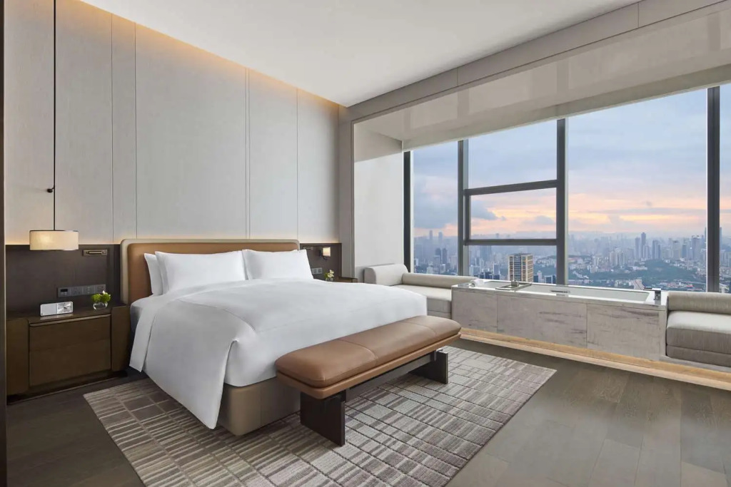 Conrad Chongqing