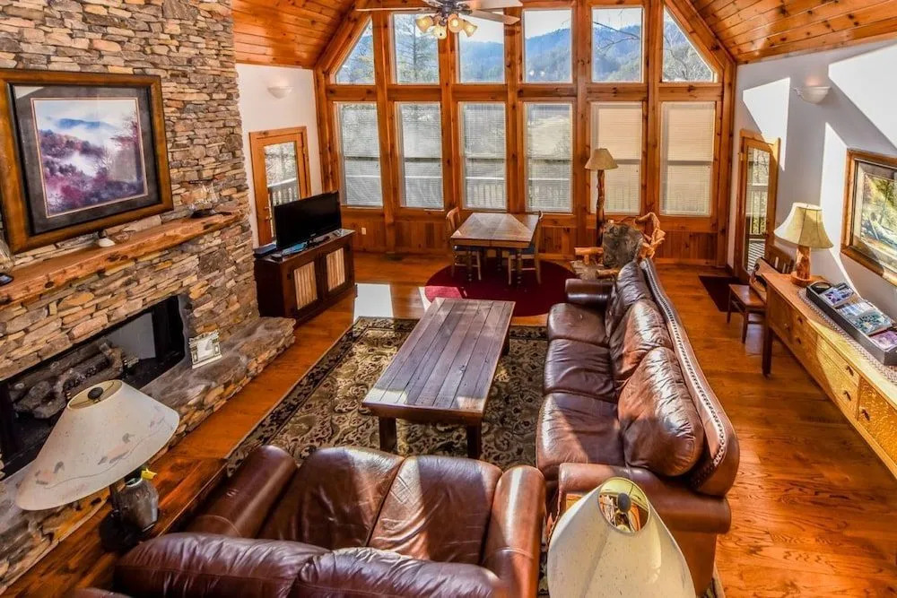 Drake Lodge