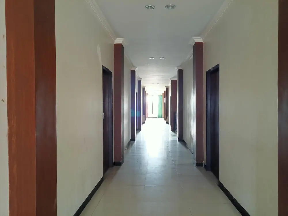 Hotel O Tri Homestay