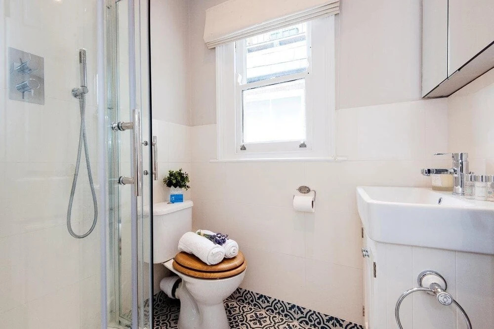 The Stephendale Road Townhouse - SL