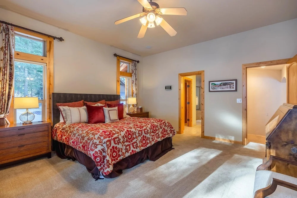 Wooded Luxury at Tahoe Donner by RedAwning