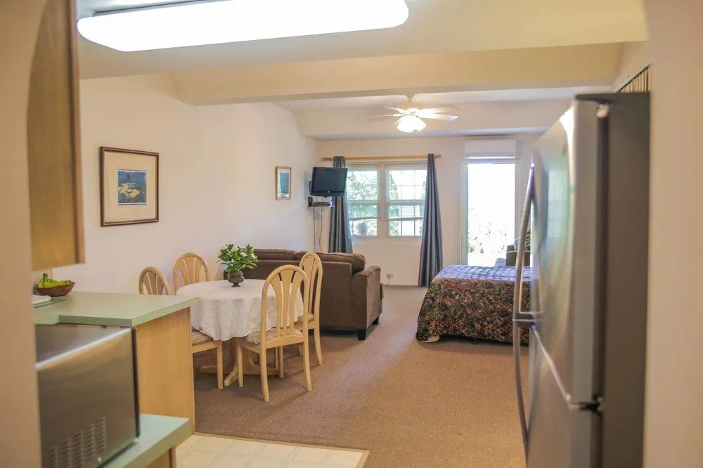 Windsong Guest Apartments