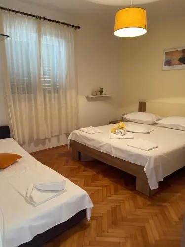 Apartmani Amila-Pisak