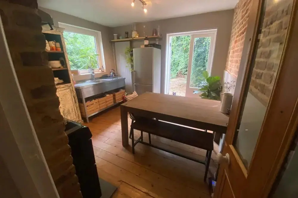 Rustic 2 Bedroom Flat in Brixton