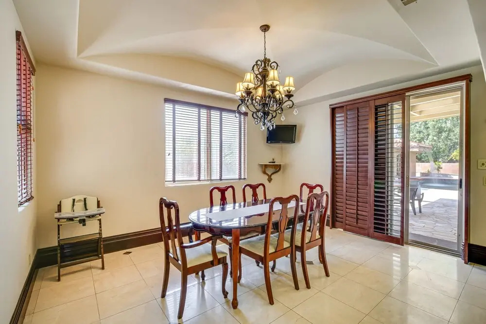Spacious Fullerton Villa w/ Private Pool & Hot Tub
