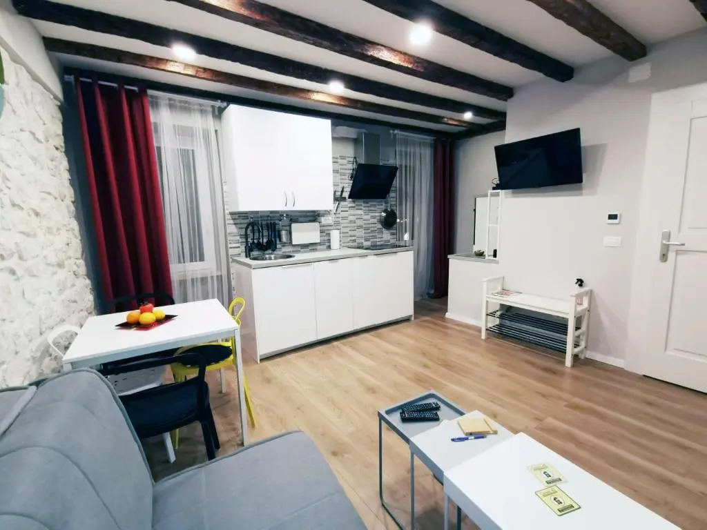 Apartments Carera 42