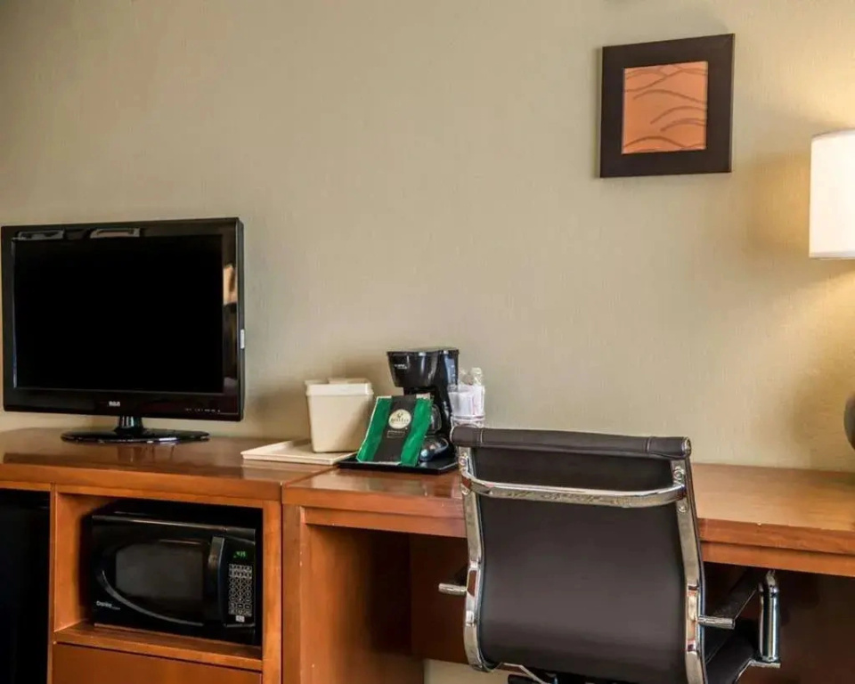 Comfort Inn