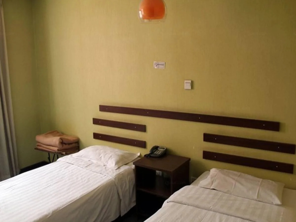 Beijing Yanmin Business Hotel