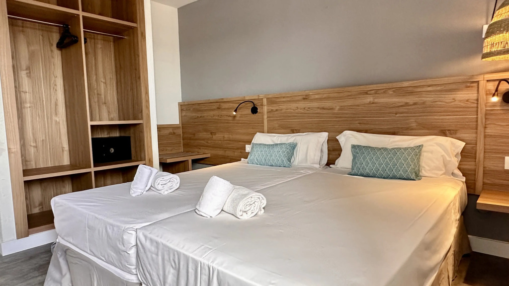 Отель BLUESEA Club Caleta Dorada