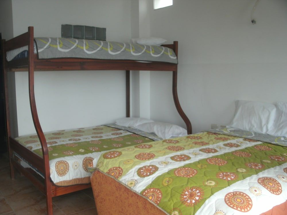 Hotel Paradise Beach