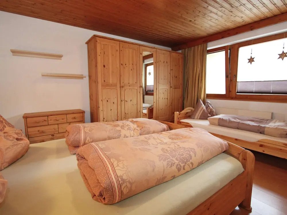 Idyllic Apartment in Hippach with Ski Storage near Ski Area