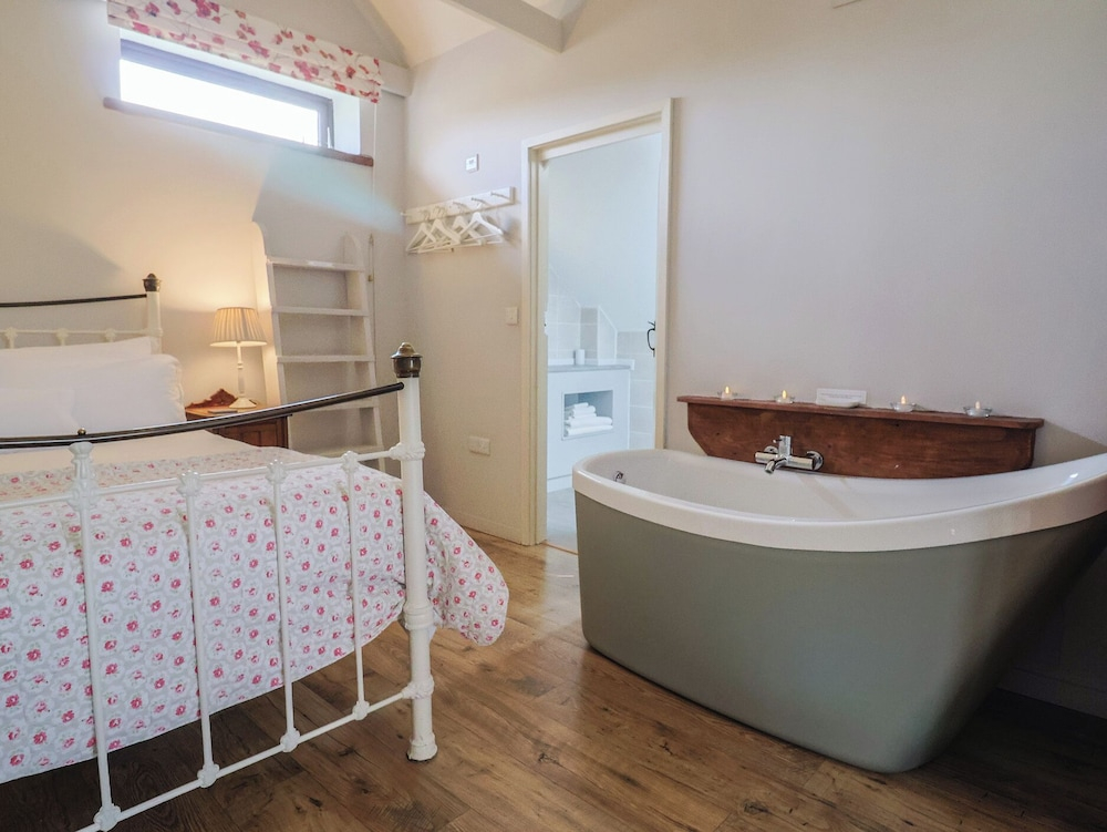 Apple Loft