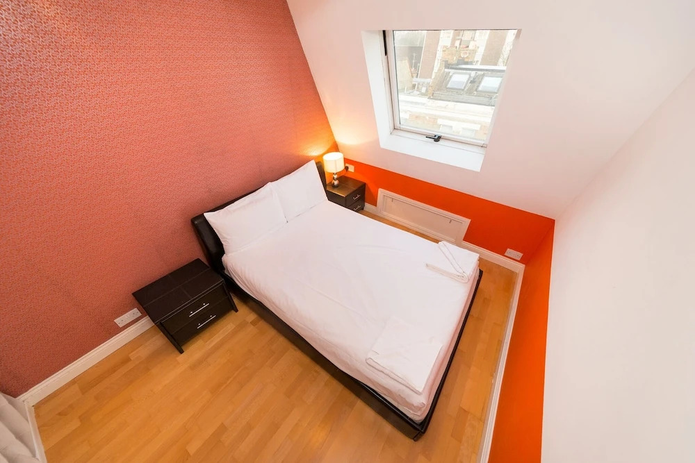 Beautiful West Ken One Bed Apartment
