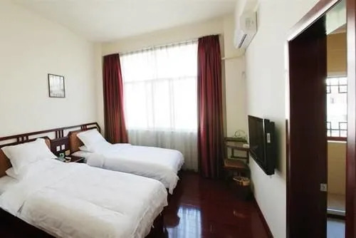 Yifeicui Villa Hotel - Tengchong