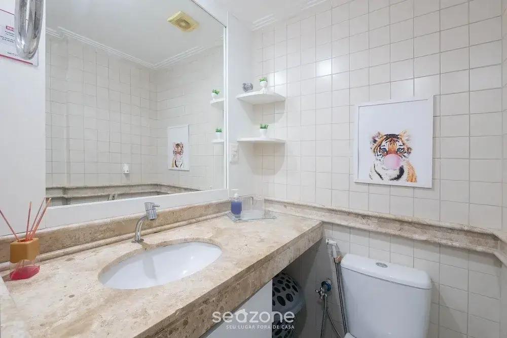 Apt With Balcony in a Condo With Pool Aci0320
