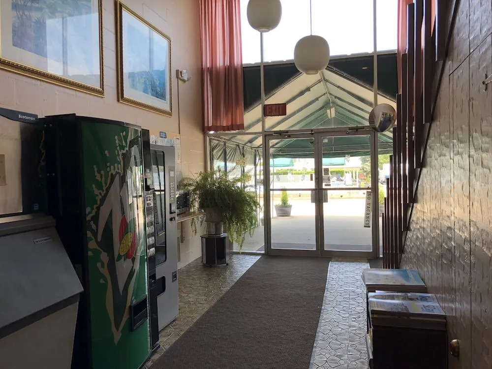 Belmar Motor Lodge