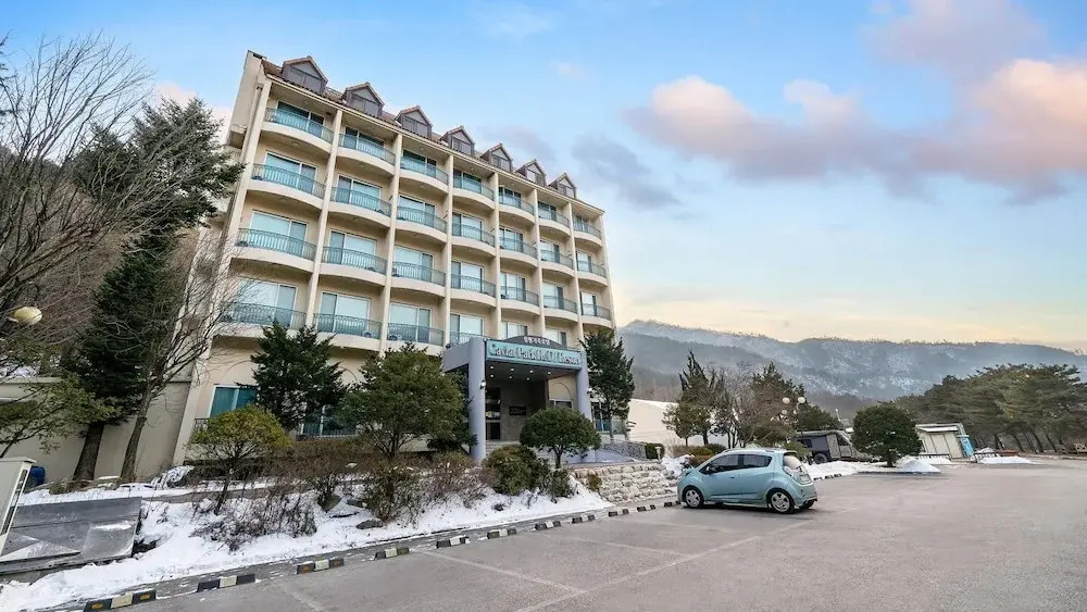Cheongpyeong Family Hotel and Caviar Park