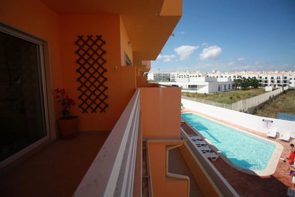 Apartment With 2 Bedrooms in Conceição, With Wonderful City View, Pool