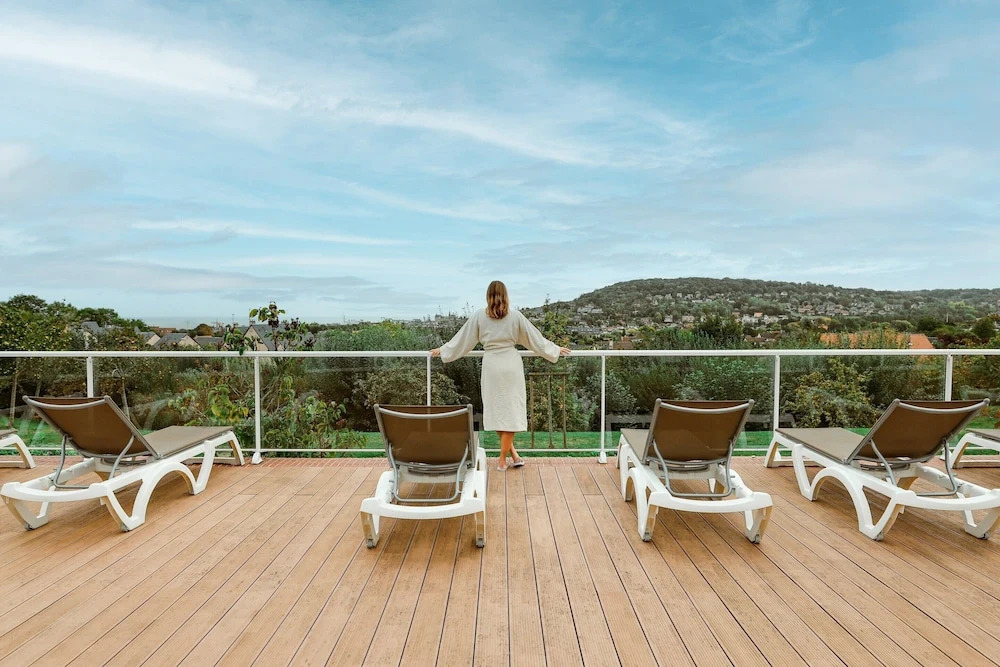 Luxe Normandy Duplex for 8 With Pool
