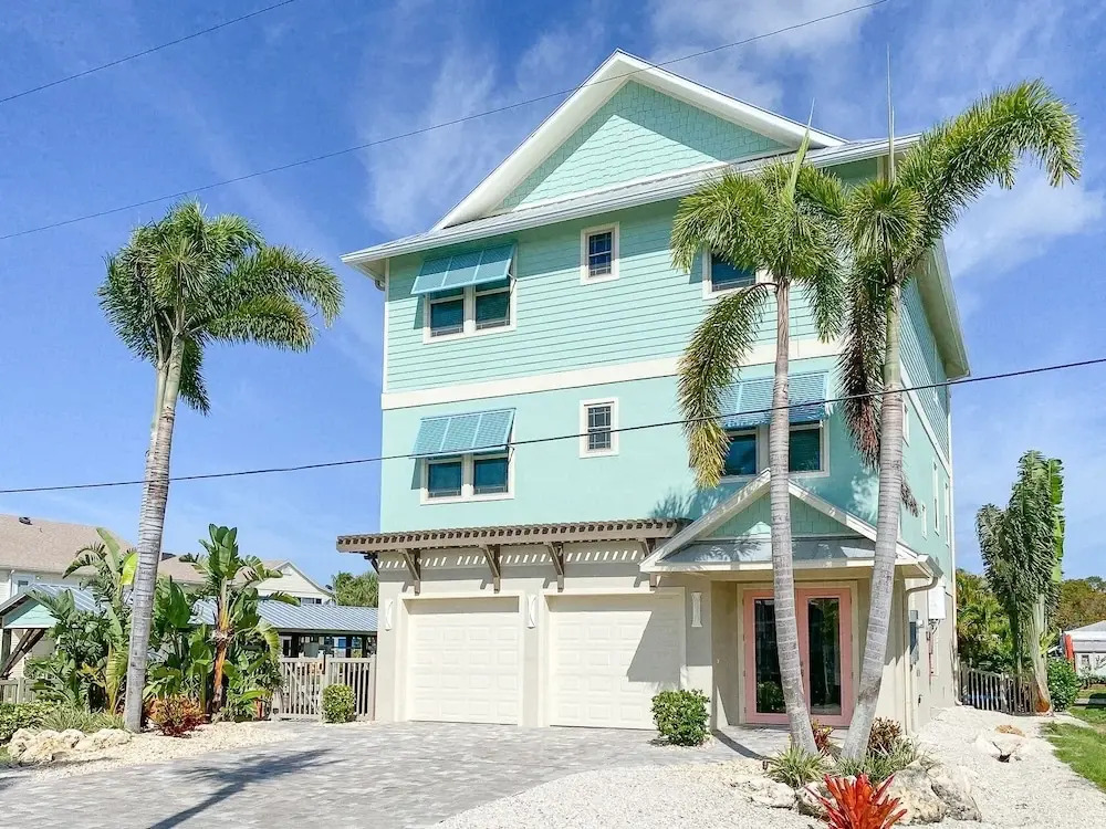 135 Island Escape: 5br Home W/ Pool And Spa! 5 Bedroom Home