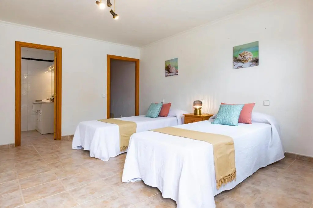 Villa in Ibiza Town, sleeps 6 - Can Damia