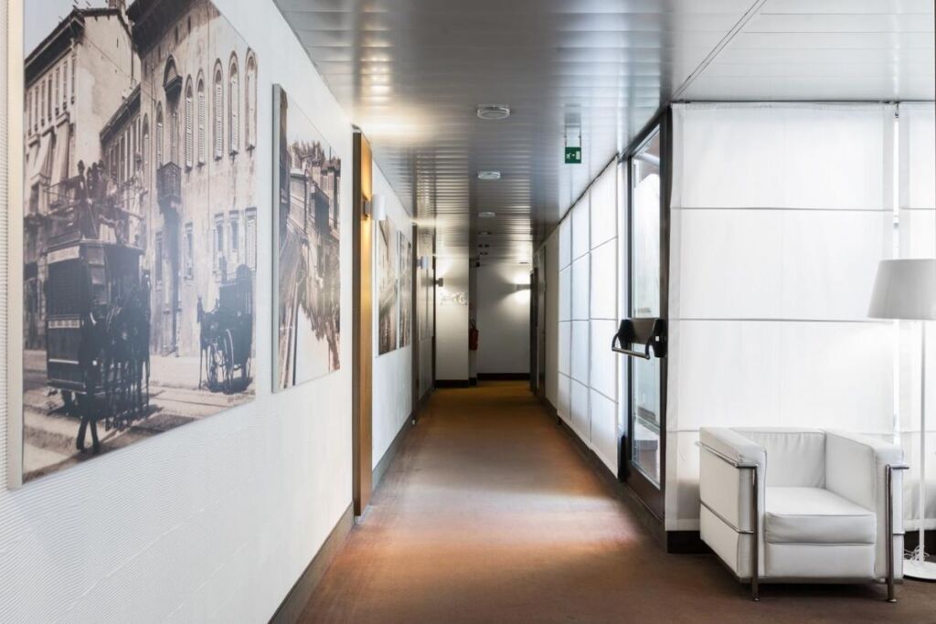 Отель B&B Milano Portello