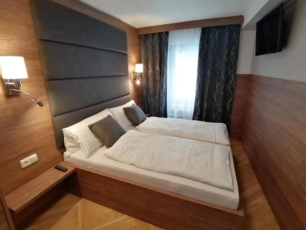 GOLDEN STAR - Premium Apartments
