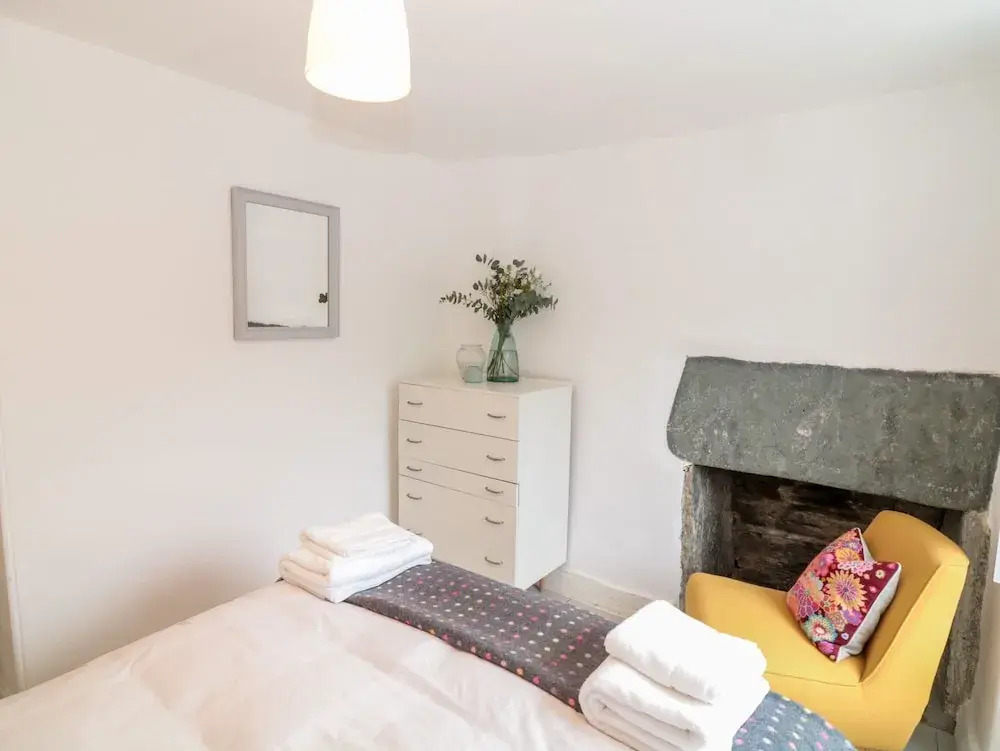 1 Jubilee Cottage