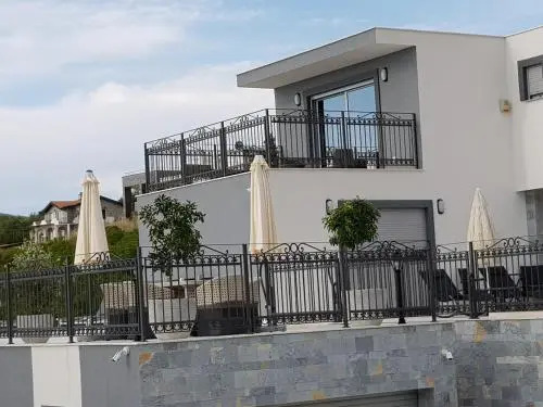 Sunset Residence