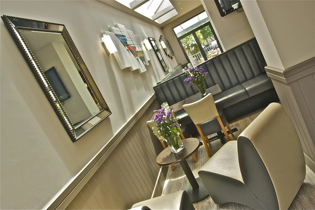 Pembury Hotel