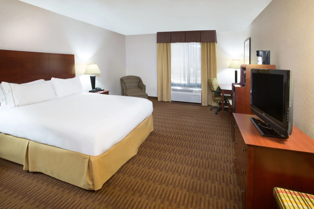 Holiday Inn Express Yreka-Shasta Area by IHG