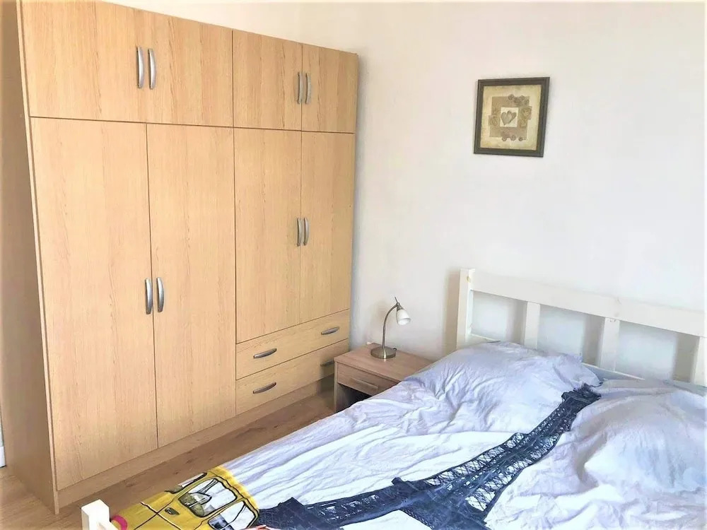 Two Bedroom Gambetta