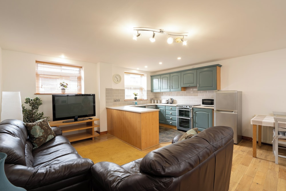 Apartment 2 Bedroom, Ballyhackamore