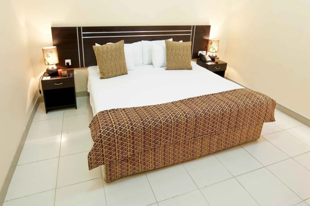 La Villa Hotel