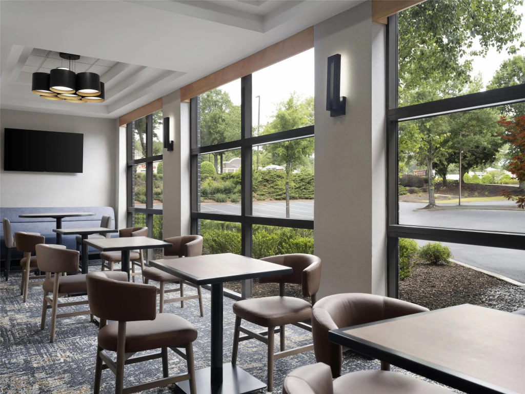 Hyatt Place Atlanta Alpharetta North Point Mall