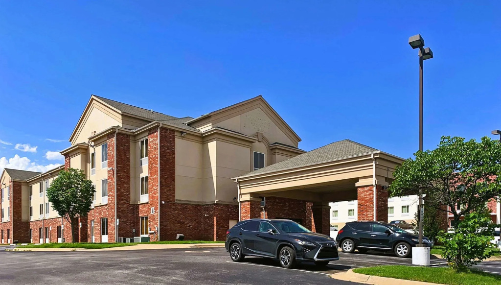 Spark by Hilton Catoosa Tulsa