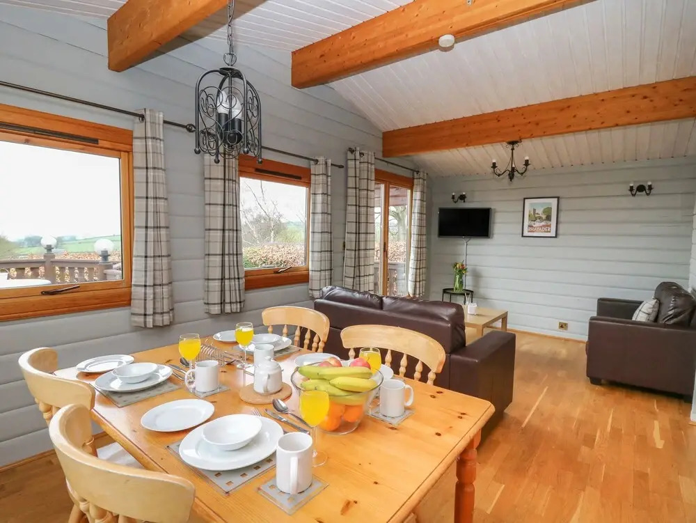Great Owl Lodge