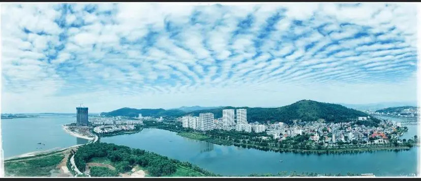 Na Vintage căn hộ 1 ngủ có bồn tắm, ban công view vịnh Hạ Long Cách biển 50m