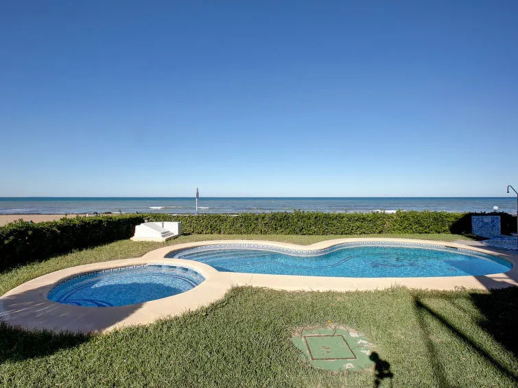 171 Medina Molins