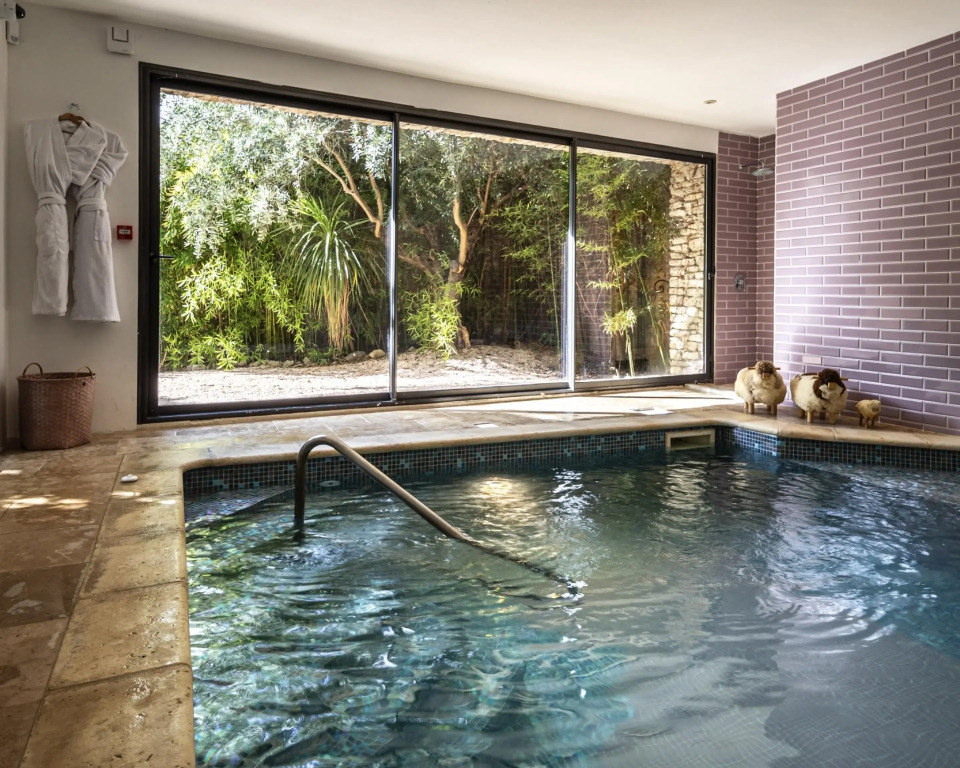 Le Clos Violette et Le 11 DAglaé - Appart Hôtel de Charme Design de Luxe