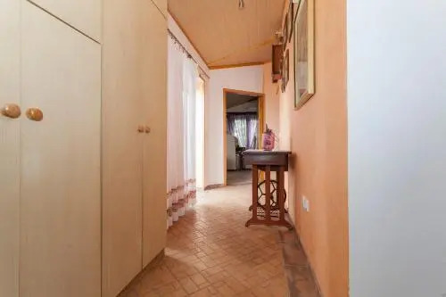 Apartment Mario