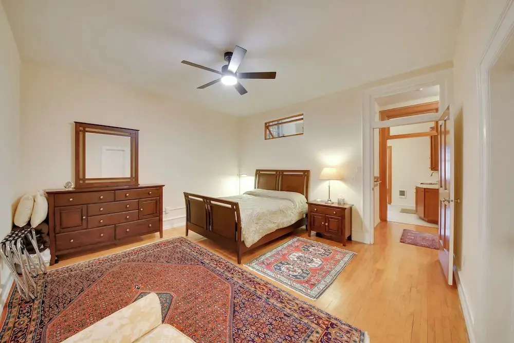 Steps to Shops & Dining: Historic Dtwn Wallace Gem