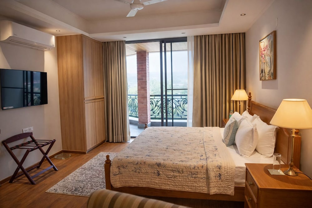 Luxury Suites by Eden Wellness and Hospitality